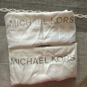 Michael Kors dust bags Set